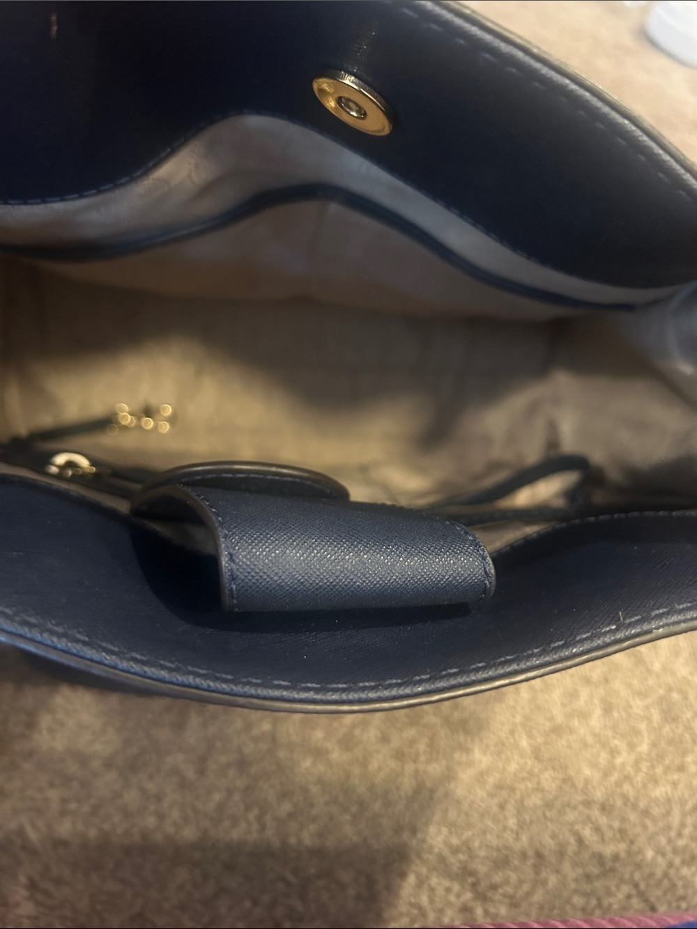 Michael Kora Bag - with dust bag - excellent condition . Navy blue - Picture 5 of 6